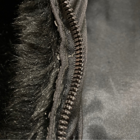 Twenty•ES Black Faux Fur Jacket - Size Large - Picture 16 of 16
